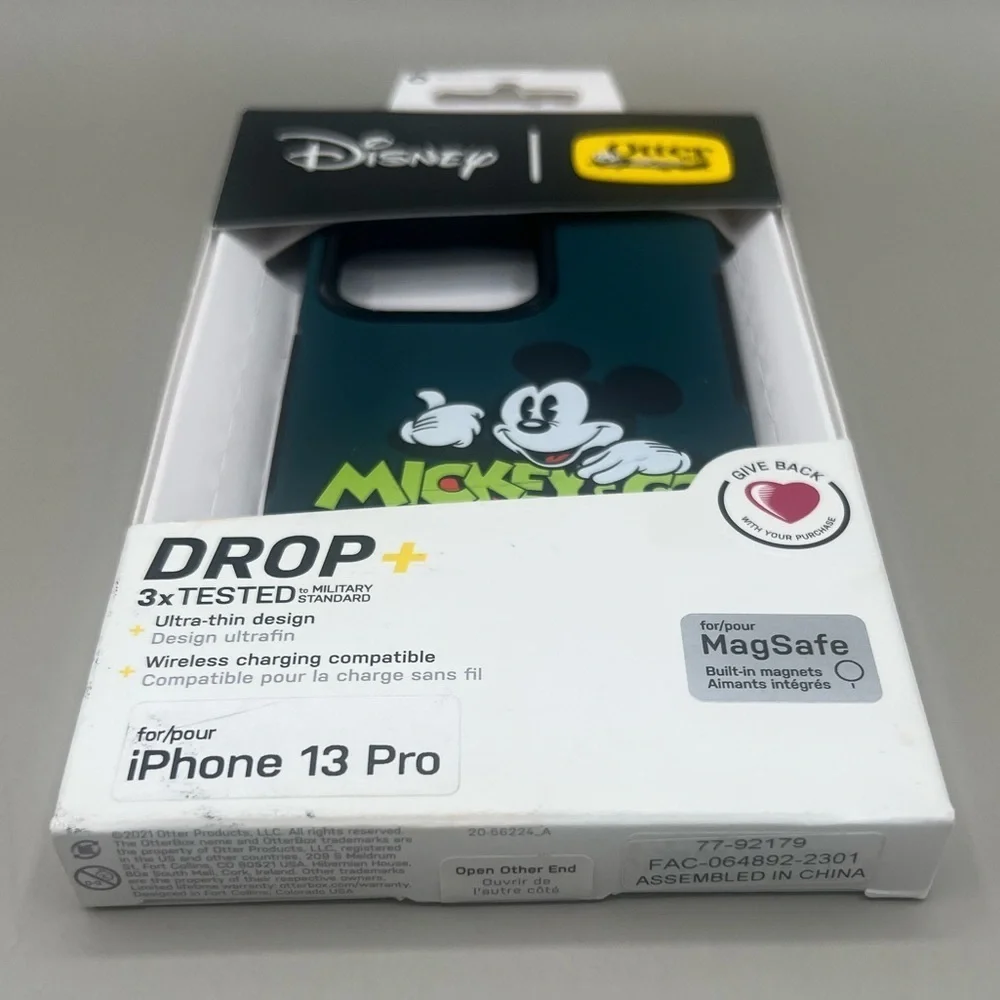 OTTER BOX Disney MICKEY MOUSE & CO.  Drop+Ultra Thin Symmetry iPhone 13 PRO Case